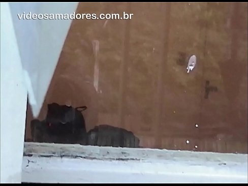 ❤️ Uomo arrapato che guarda la sua ragazza con un altro ragazzo, registrando un video di scopata senza disturbare la coppia ❤❌ Pornoal it.hotpornphotos.ru ❌️❤