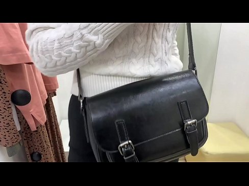 ❤️ Masturbazione pubblica della giovane cagna FeralBerry con un dildo nel camerino ❤❌ Pornoal it.hotpornphotos.ru ❌️❤
